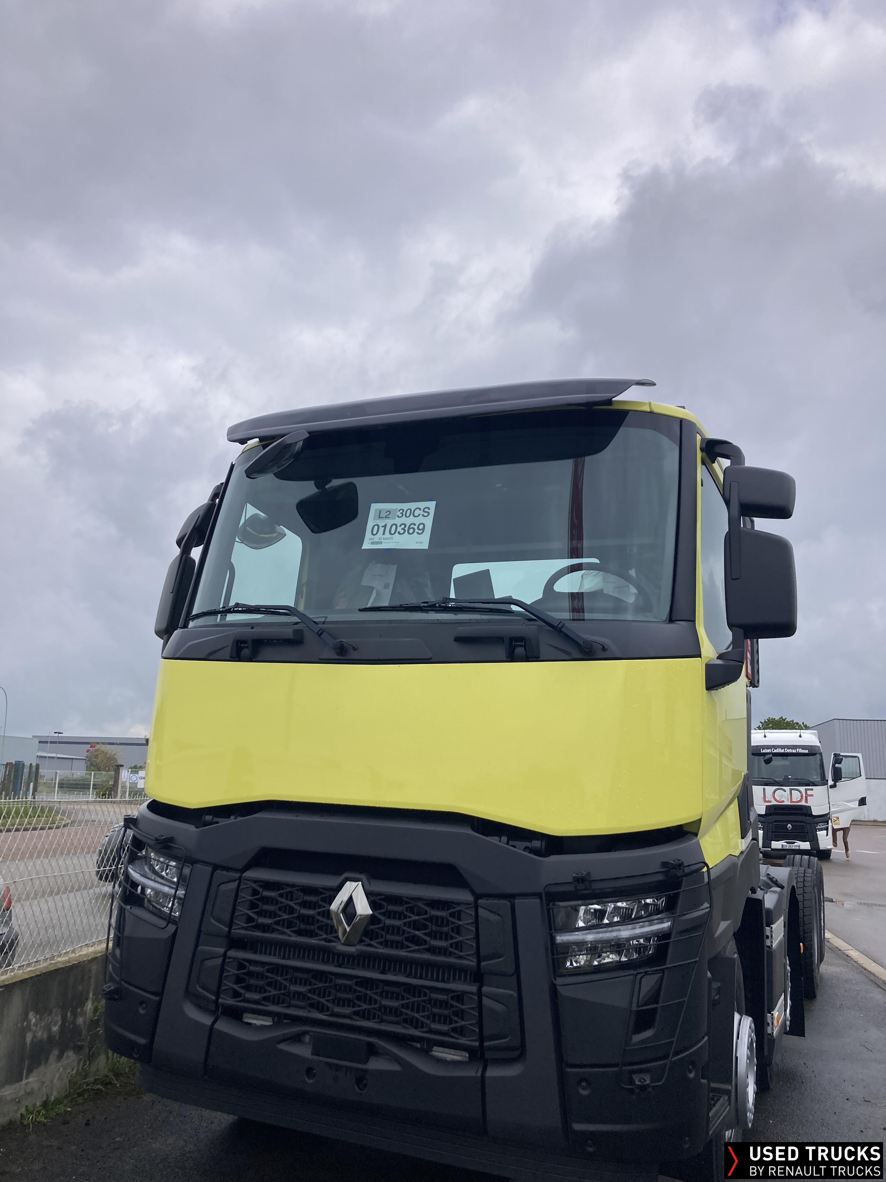 Camion Renault Trucks C 8X2 6 32t Euro 6 occasion RUFFEY LES ECHIREY France 66034